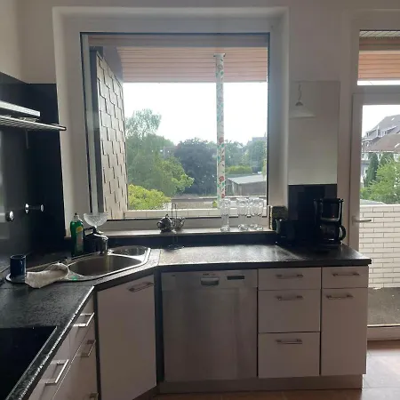 Apartamento 2schlafzimmer, Wohnkueche&balkon Oberhausen (North Rhine-Westphalia)