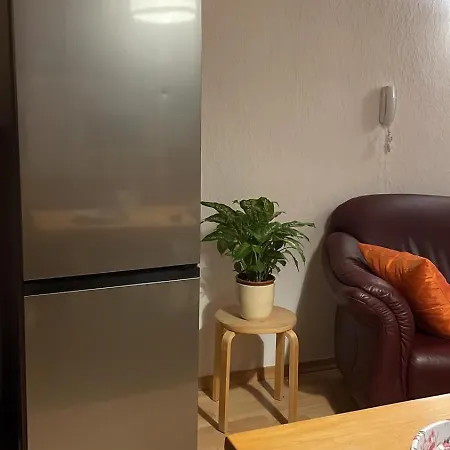 2schlafzimmer, Wohnküche&balkon Apartment *
