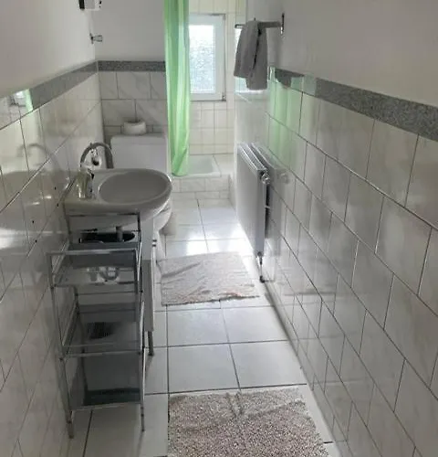 2schlafzimmer, Wohnkueche&balkon *