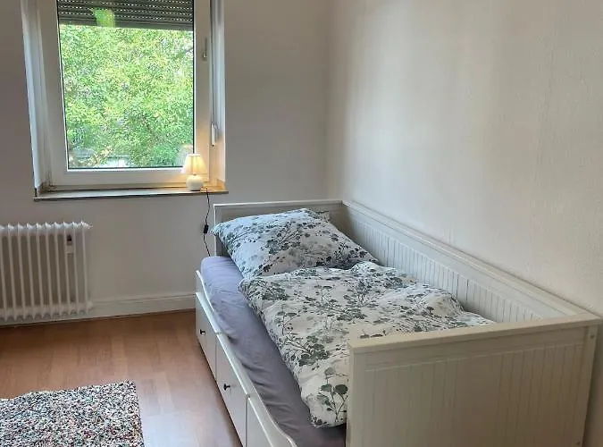 2schlafzimmer, Wohnkueche&balkon Appartement Oberhausen (North Rhine-Westphalia)