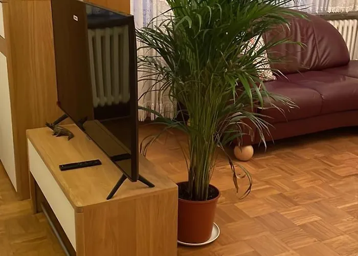 Appartement 2schlafzimmer, Wohnkueche&balkon *